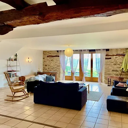 Le Vieux Chemin Holiday home Connac