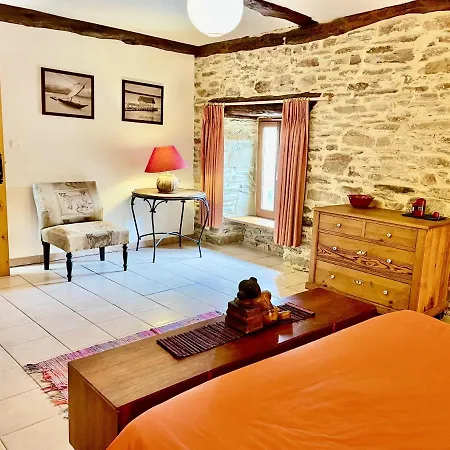 Holiday home Le Vieux Chemin Connac
